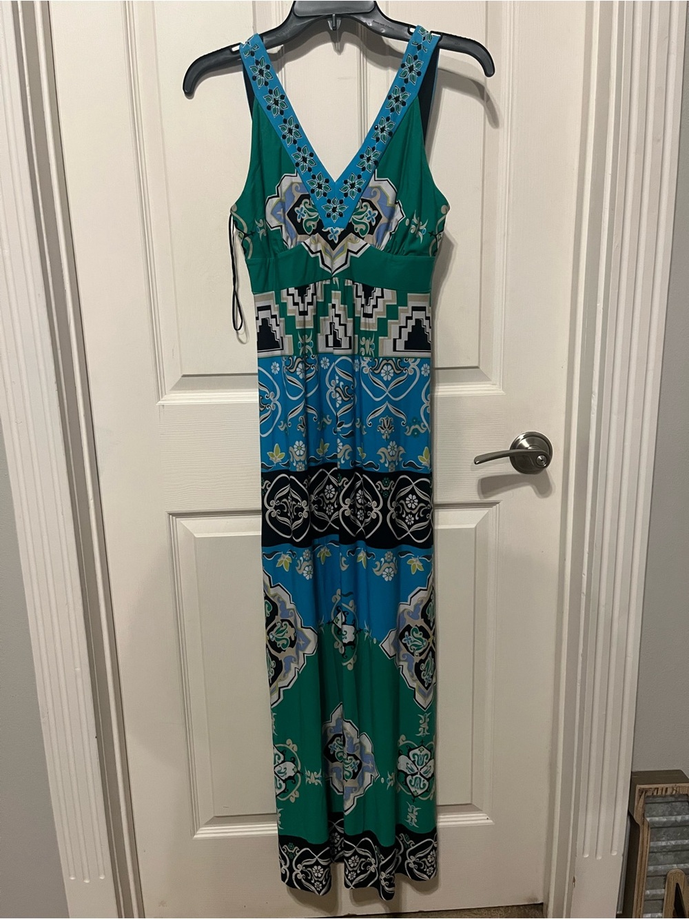 Sleeveless V-Neck Green & Blue Maxi Dress